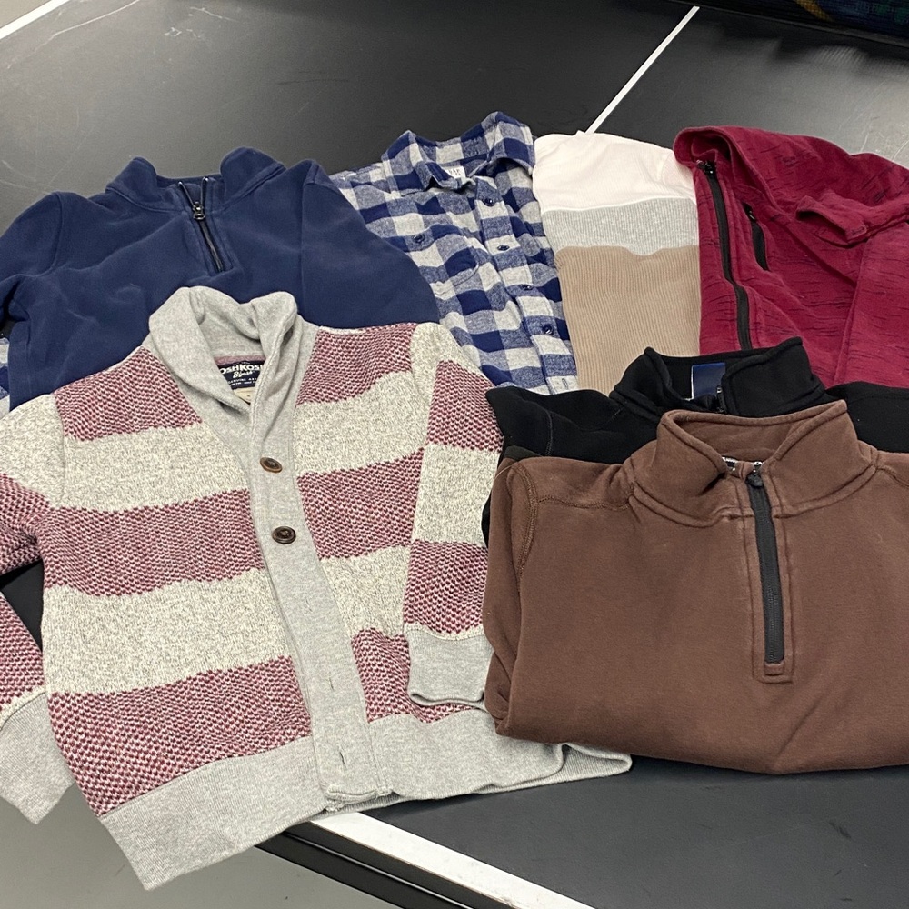 GAP kids boy winter shirt bundle Size M